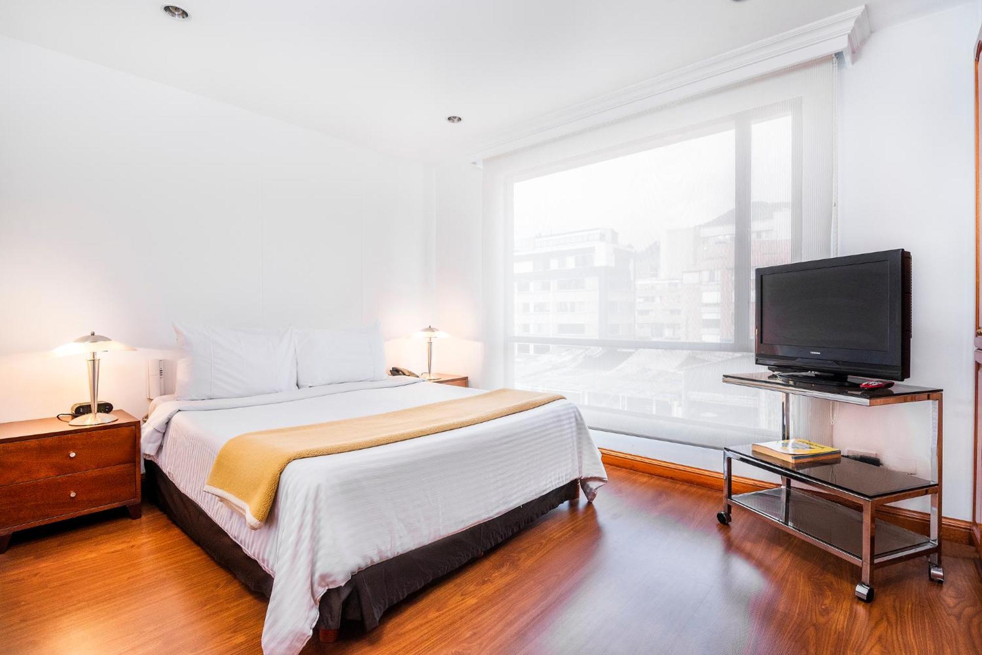Lloyds Apartasuites Parque 93 Bogotá Kültér fotó