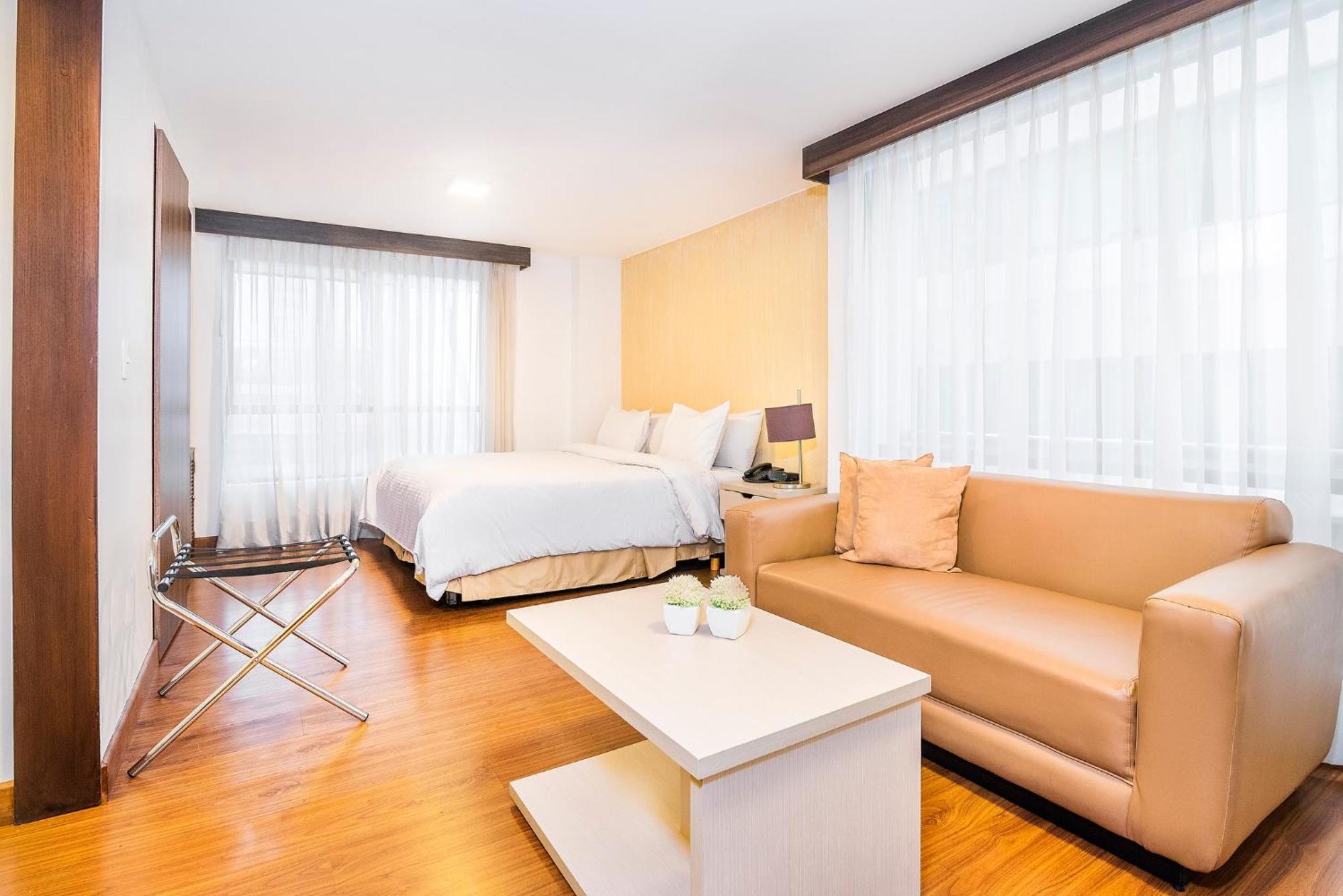 Lloyds Apartasuites Parque 93 Bogotá Kültér fotó